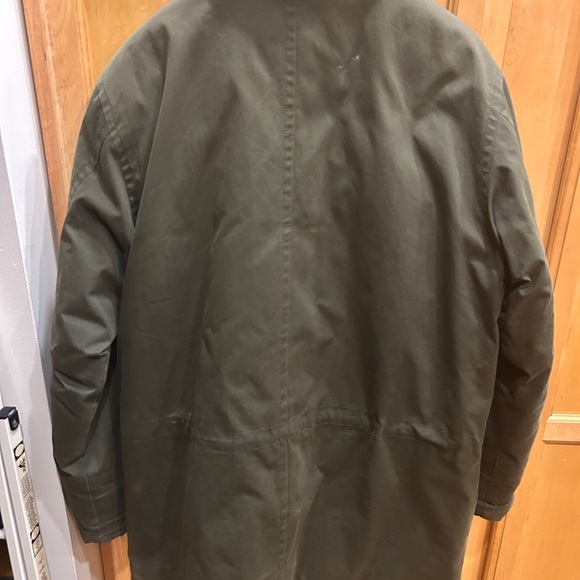 Eddie Bauer Men's Goose Down filled winter coat - Picture 5 of 11
